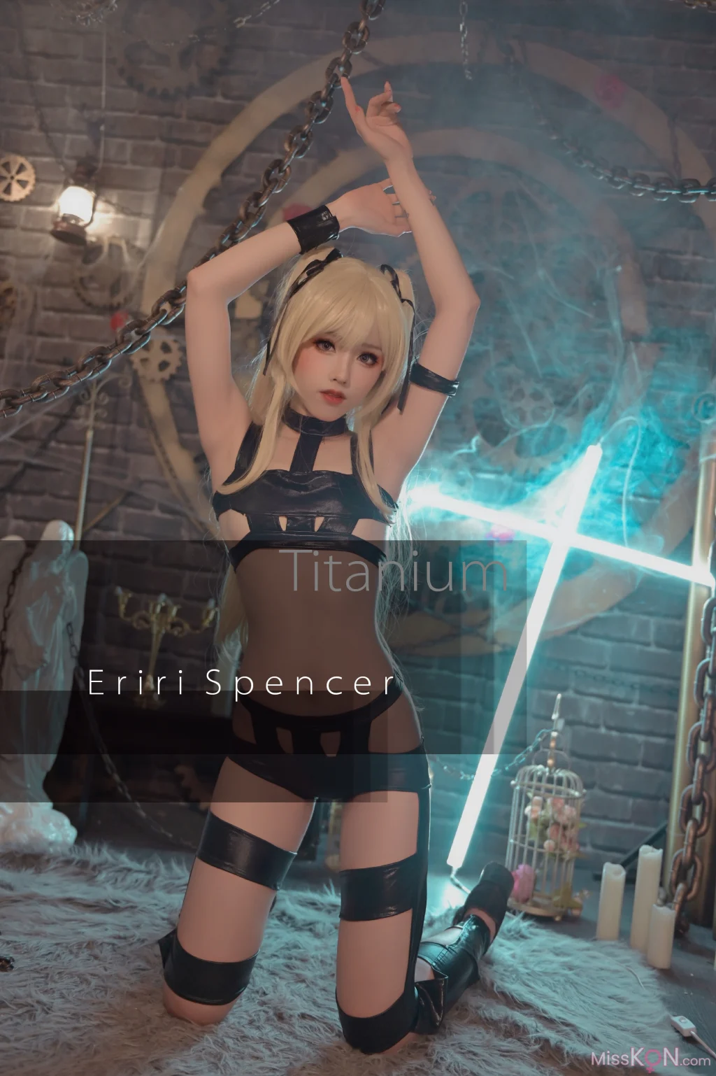 Coser@钛合金TiTi: 英梨梨束缚衣 (16 photos) Coser@钛合金TiTi: 英梨梨束缚衣 (16 photos)