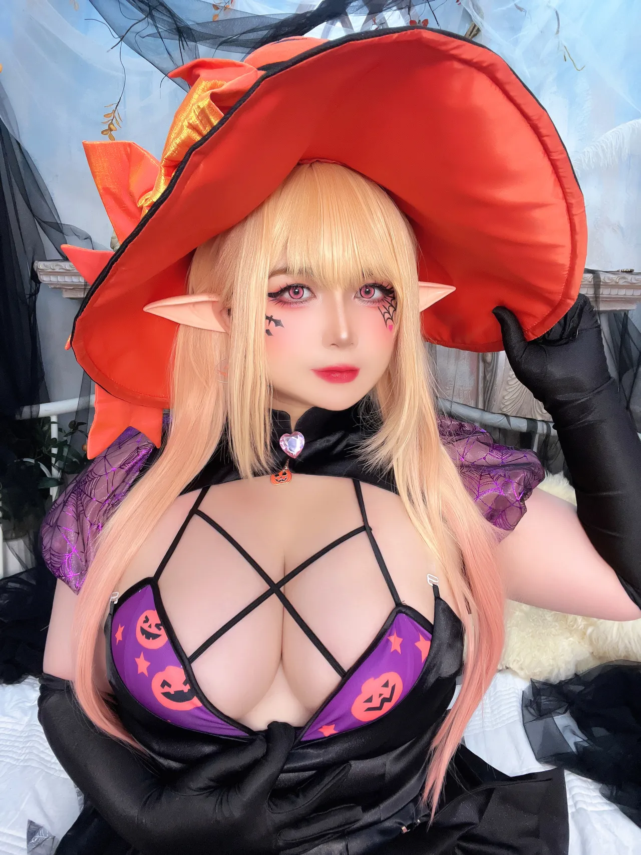 UyUy - Witch Marin UyUy - Witch Marin