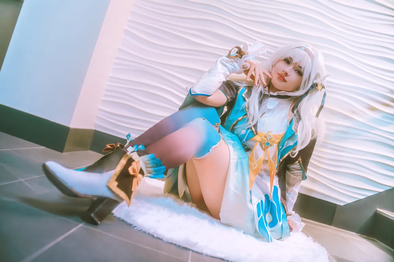 Natalia Kat - Firefly Natalia Kat - Firefly