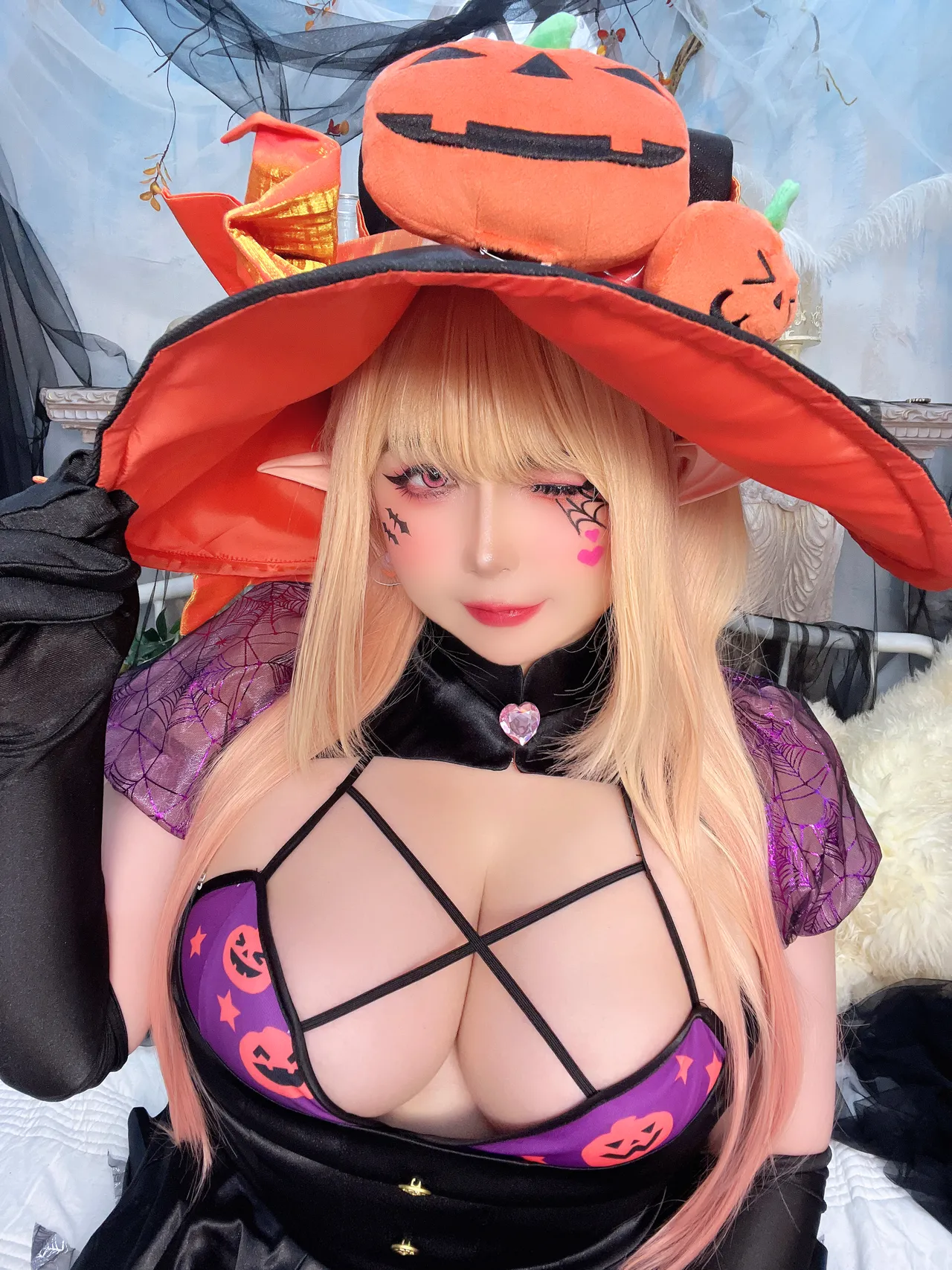 UyUy - Witch Marin UyUy - Witch Marin