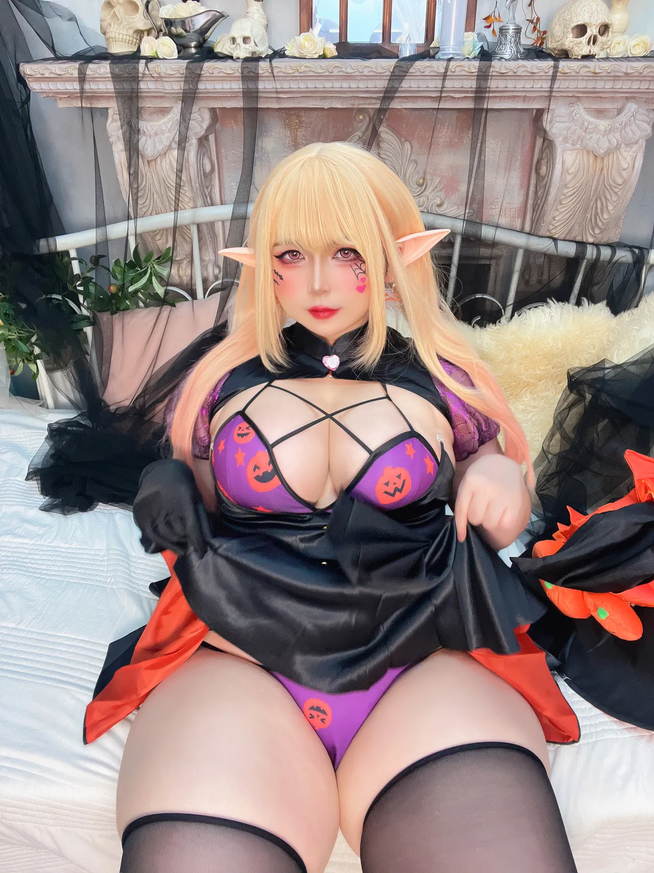 UyUy - Witch Marin UyUy - Witch Marin