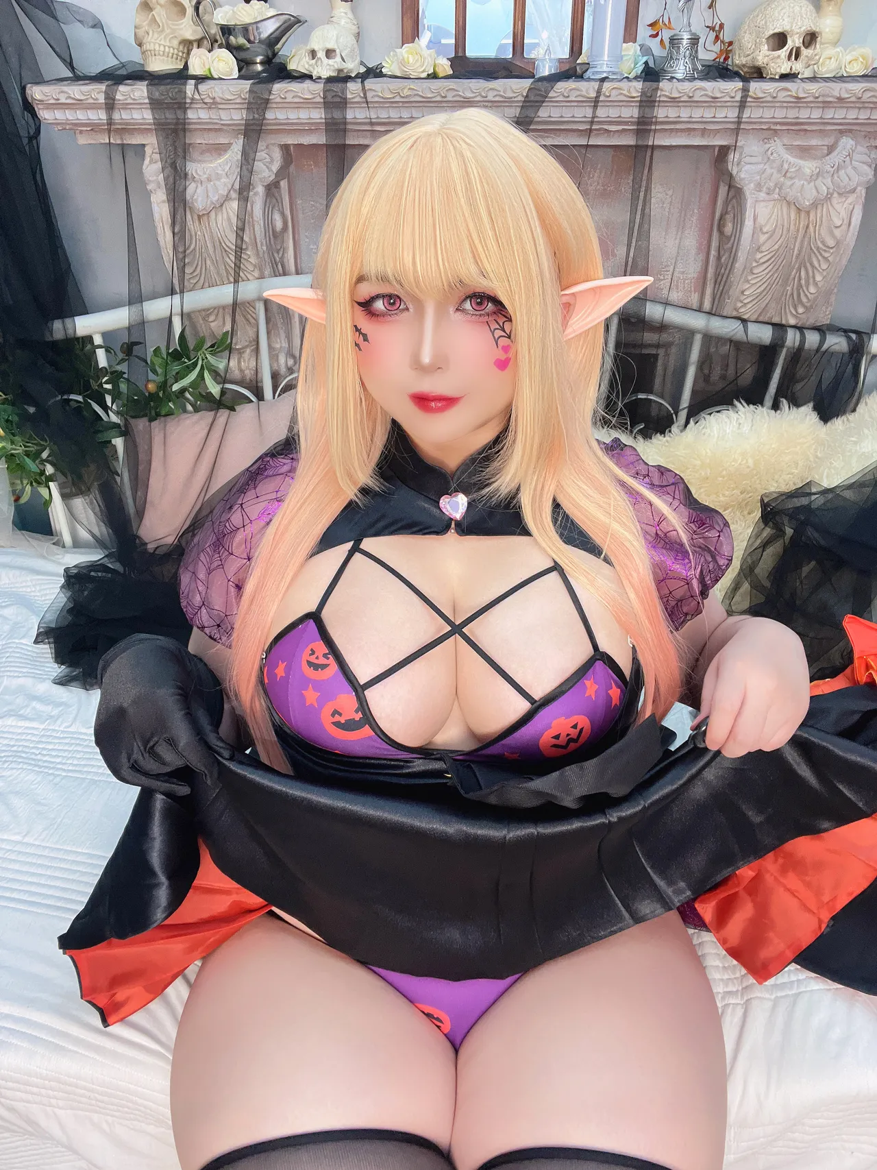 UyUy - Witch Marin UyUy - Witch Marin