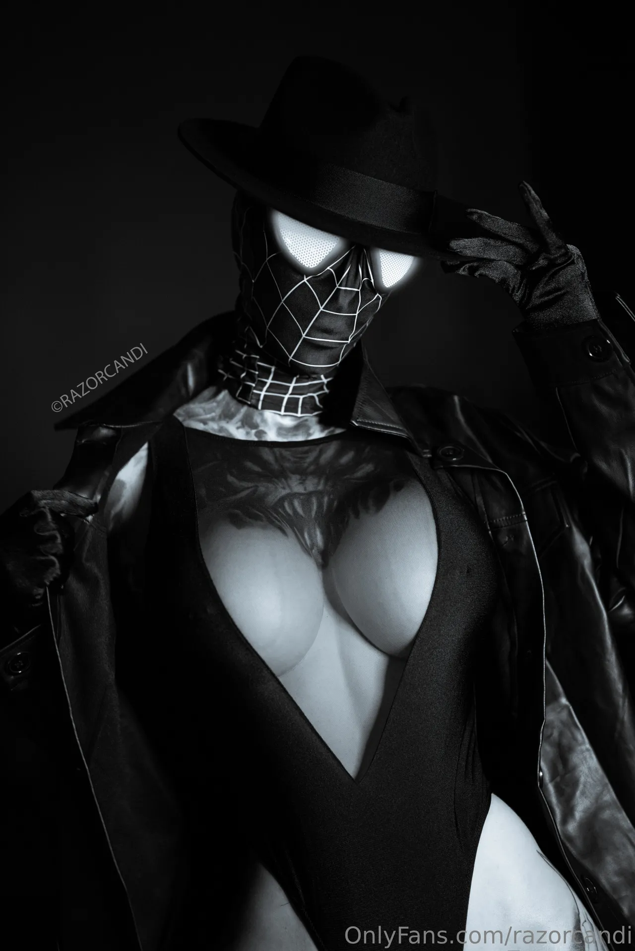 Razor Candi - Spider Noir Razor Candi - Spider Noir