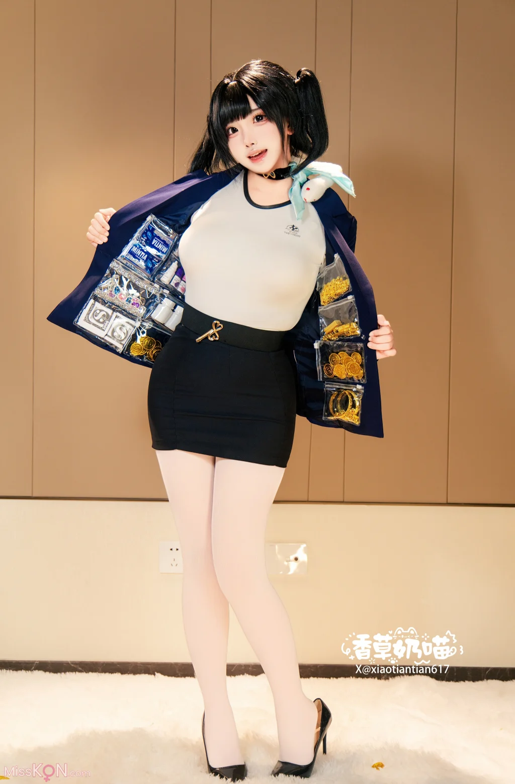 Coser@香草奶喵: 索拉 (136 photos + 22 videos) Coser@香草奶喵: 索拉 (136 photos + 22 videos)