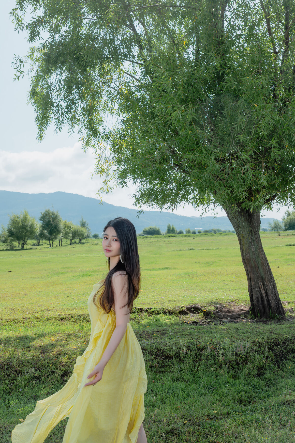Coser@ Nnian - The Green Field (84P) Coser@ Nnian - The Green Field (84P)