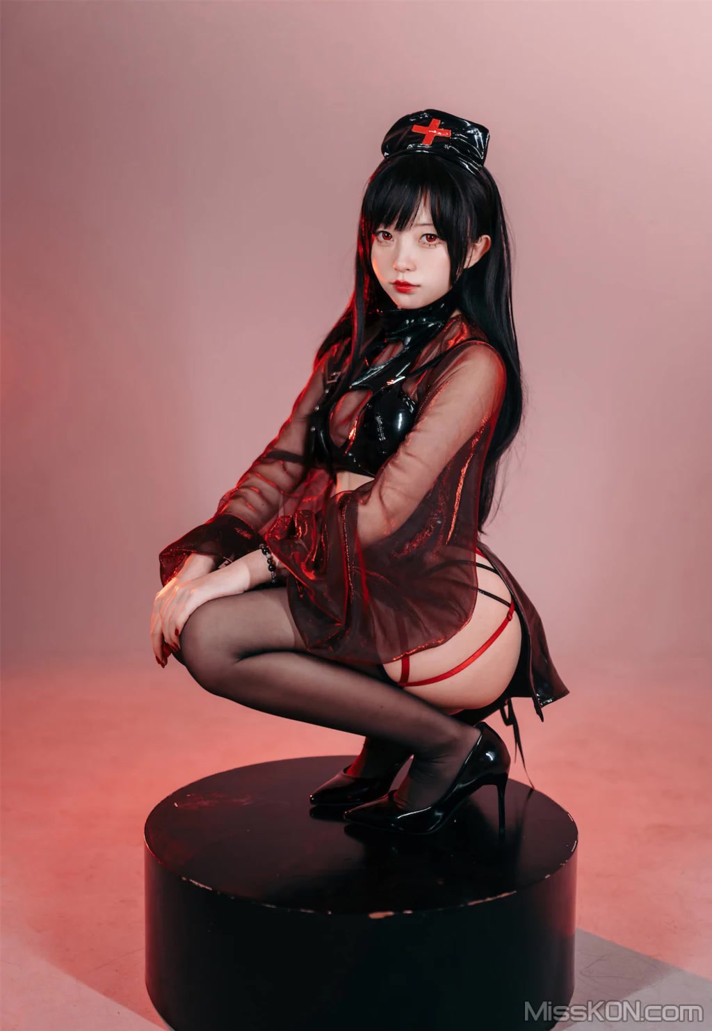 Coser@花铃: 猩红护士 (77 photos) Coser@花铃: 猩红护士 (77 photos)
