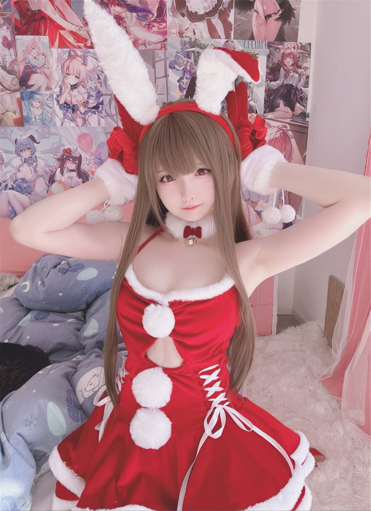 Coser@ Xi Dumb - Bunny Santa (19P - 2V) Coser@ Xi Dumb - Bunny Santa (19P - 2V)