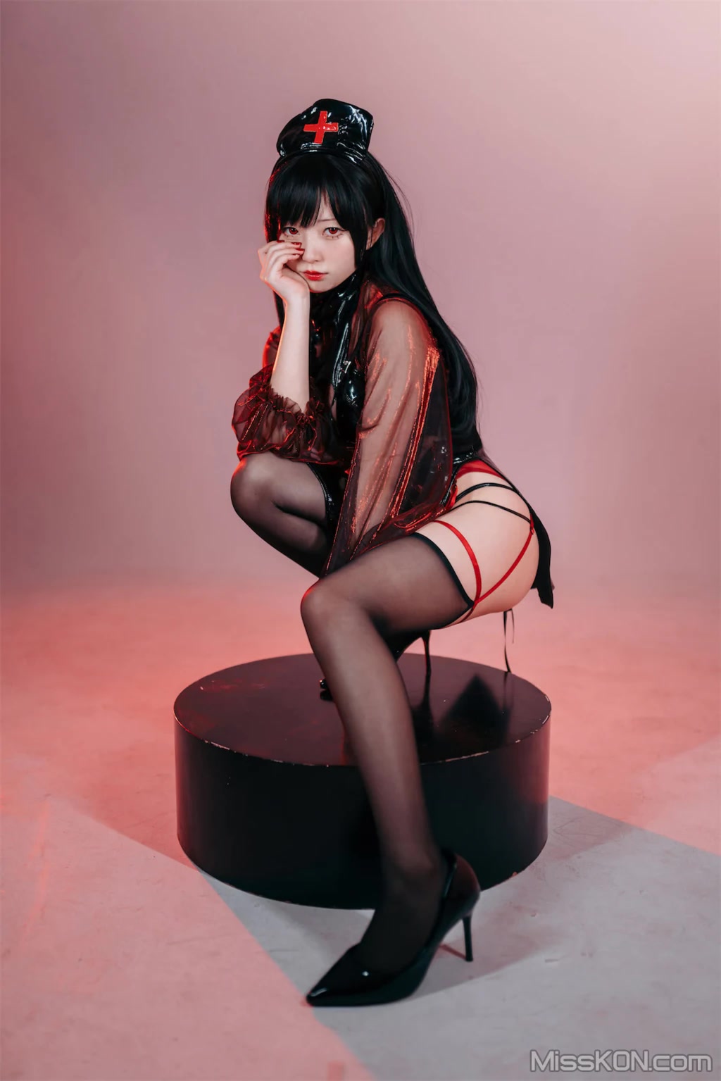 Coser@花铃: 猩红护士 (77 photos) Coser@花铃: 猩红护士 (77 photos)