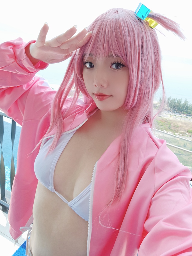 Messie Huang – Bocchi Swimsuit Messie Huang – Bocchi Swimsuit