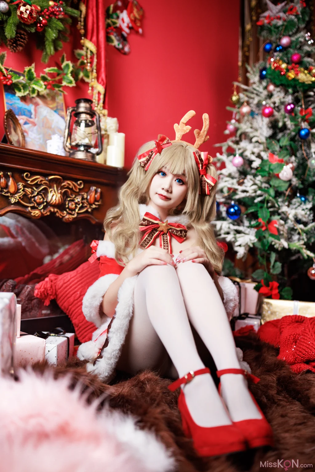 Coser@阿雪雪: 圣诞芭芭拉 (109 photos + 2 videos) Coser@阿雪雪: 圣诞芭芭拉 (109 photos + 2 videos)