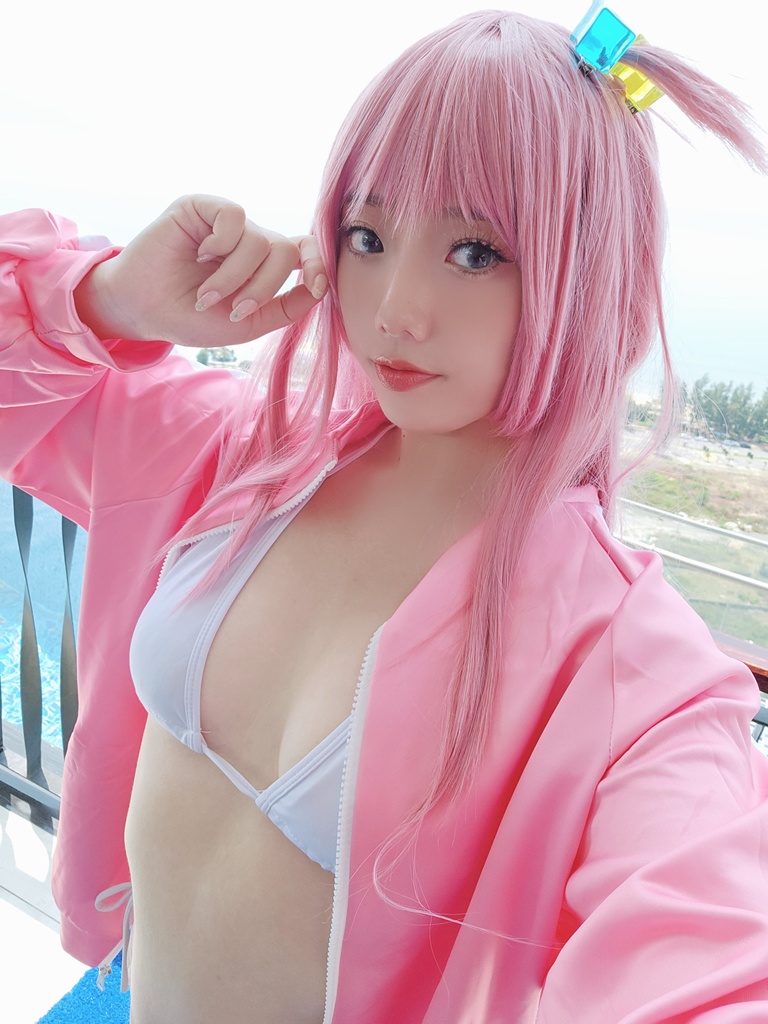 Messie Huang – Bocchi Swimsuit Messie Huang – Bocchi Swimsuit