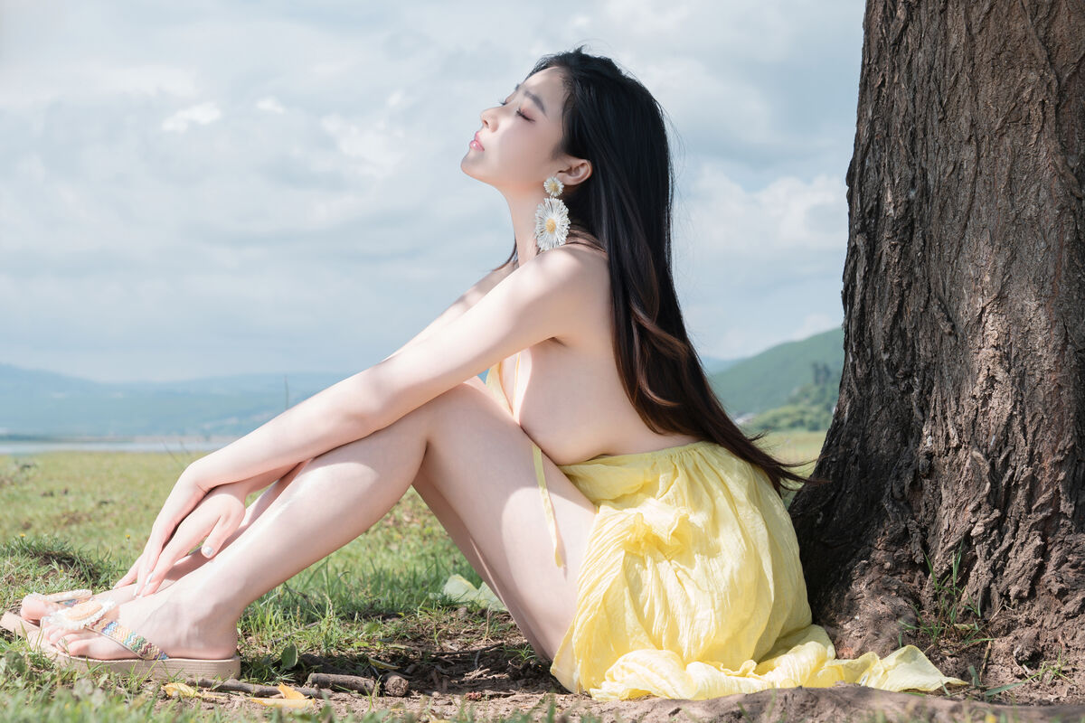 Coser@ Nnian - The Green Field (84P) Coser@ Nnian - The Green Field (84P)