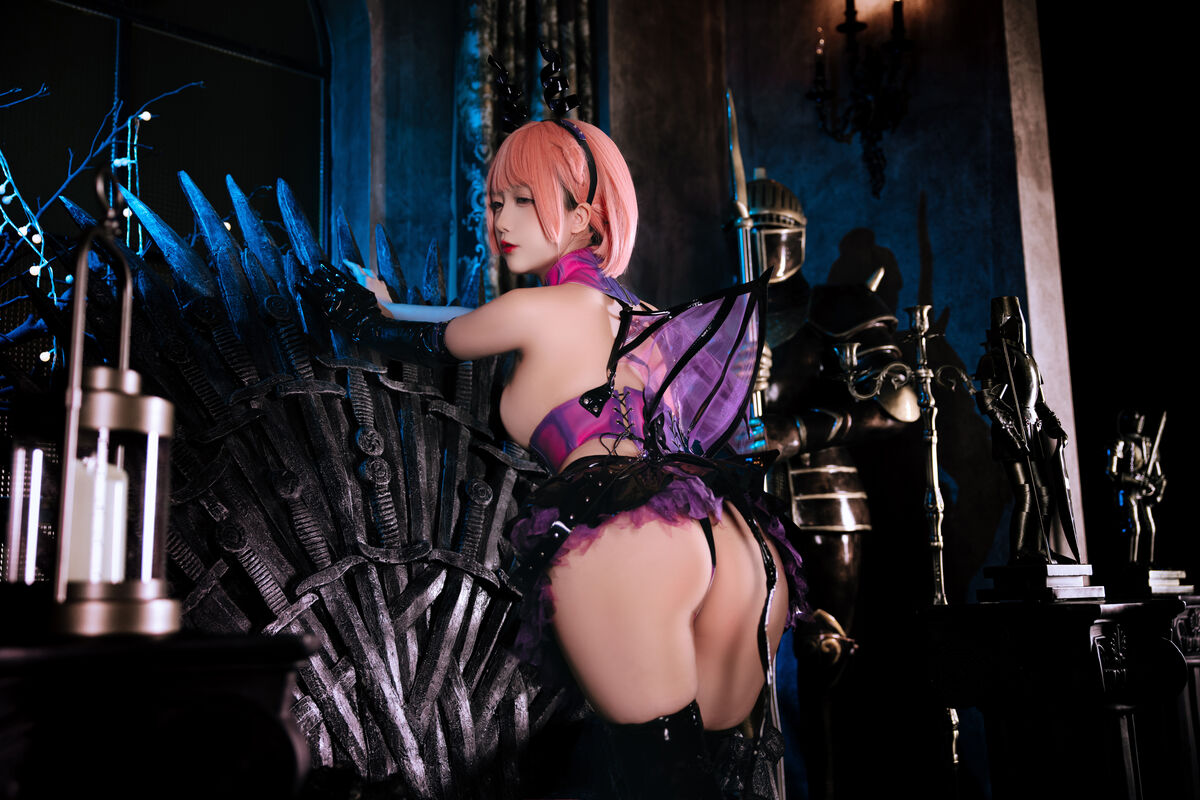 Coser@ Hinaji - New Succubus (54P) Coser@ Hinaji - New Succubus (54P)
