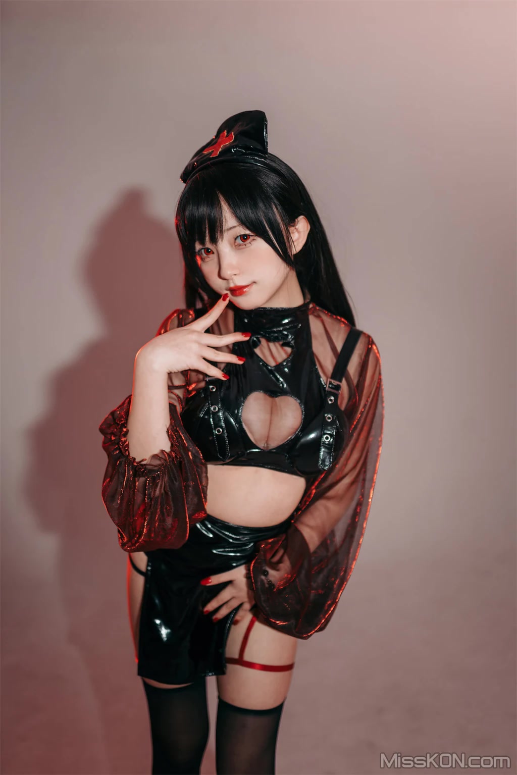 Coser@花铃: 猩红护士 (77 photos) Coser@花铃: 猩红护士 (77 photos)