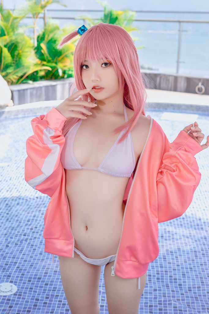 Messie Huang – Bocchi Swimsuit Messie Huang – Bocchi Swimsuit