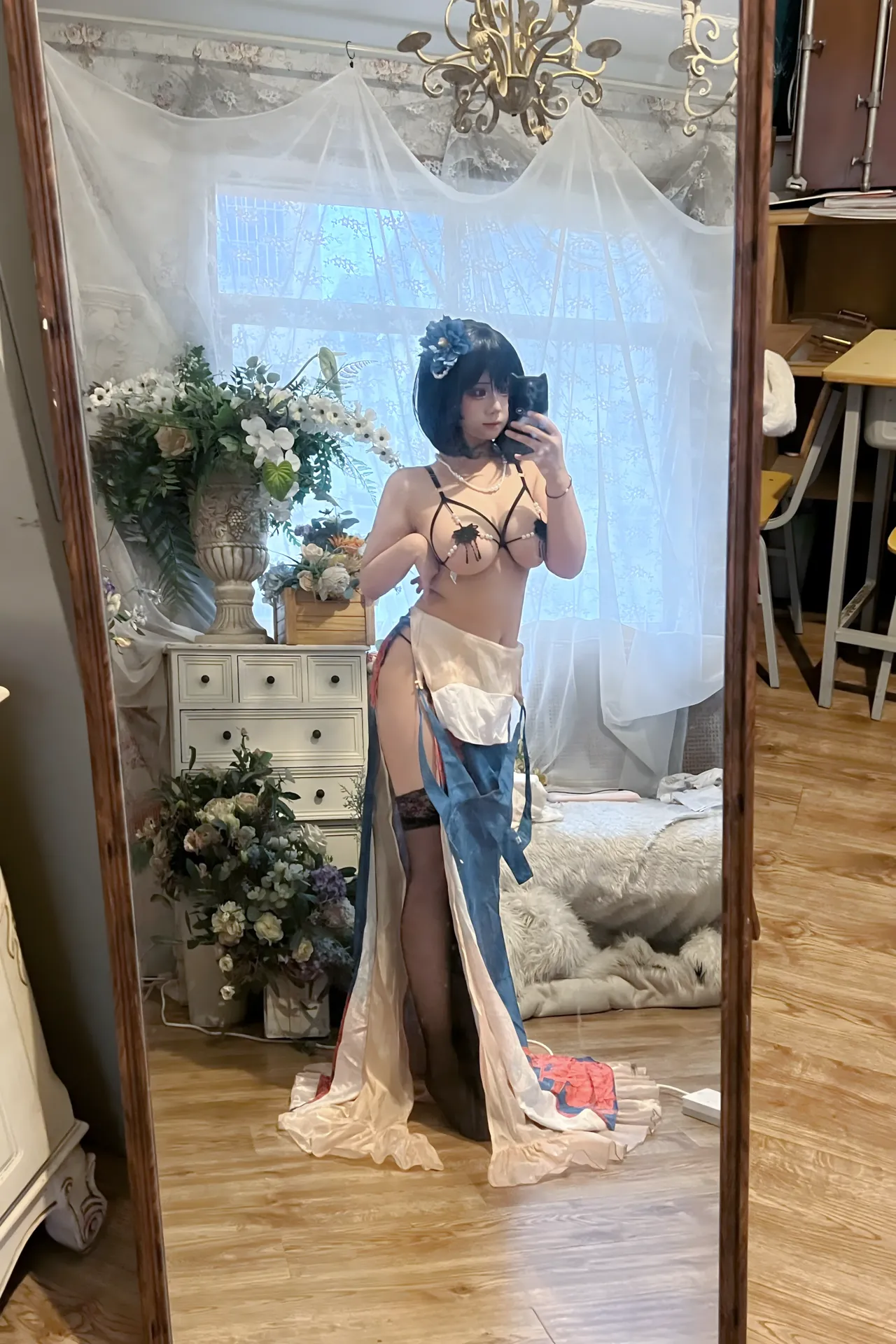 Guo Guo - Jianwu qipao Guo Guo - Jianwu qipao
