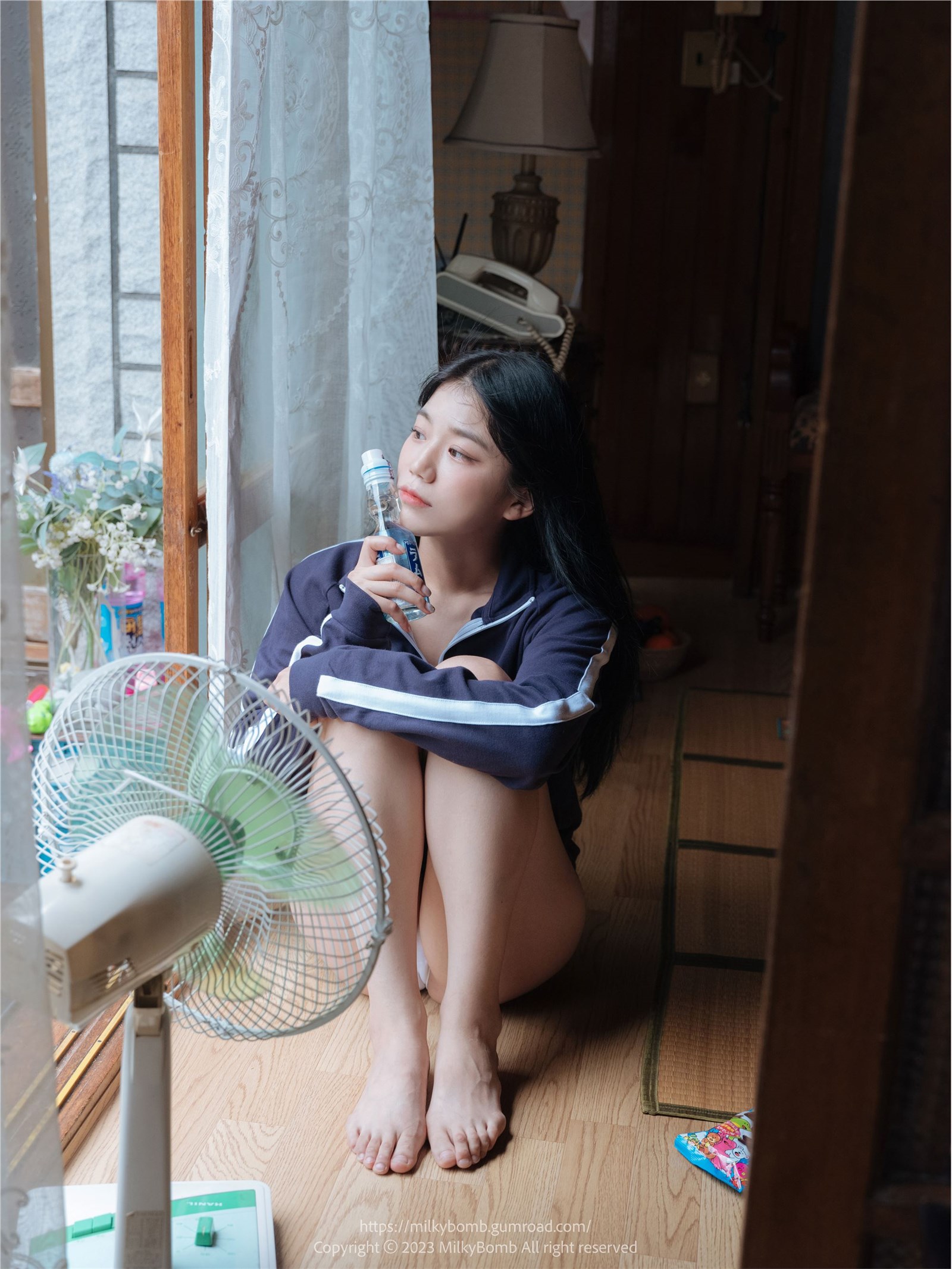 MilkyBomb - Yui Vol.002 - Tracksuit 1 MilkyBomb - Yui Vol.002 - Tracksuit 1