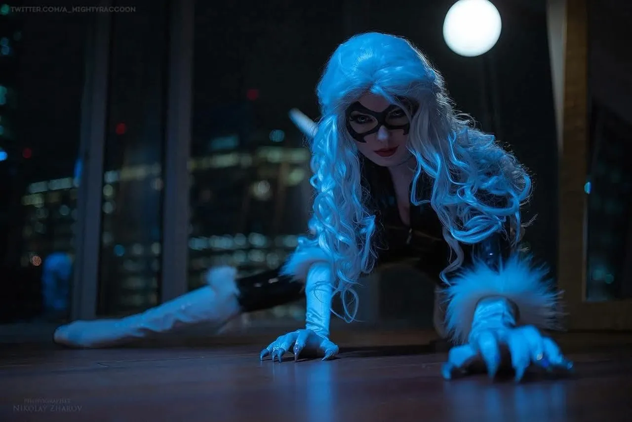 MightyRaccoon - Black Cat MightyRaccoon - Black Cat