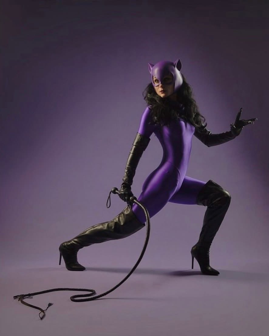 amaliaaacat - Cat Woman amaliaaacat - Cat Woman