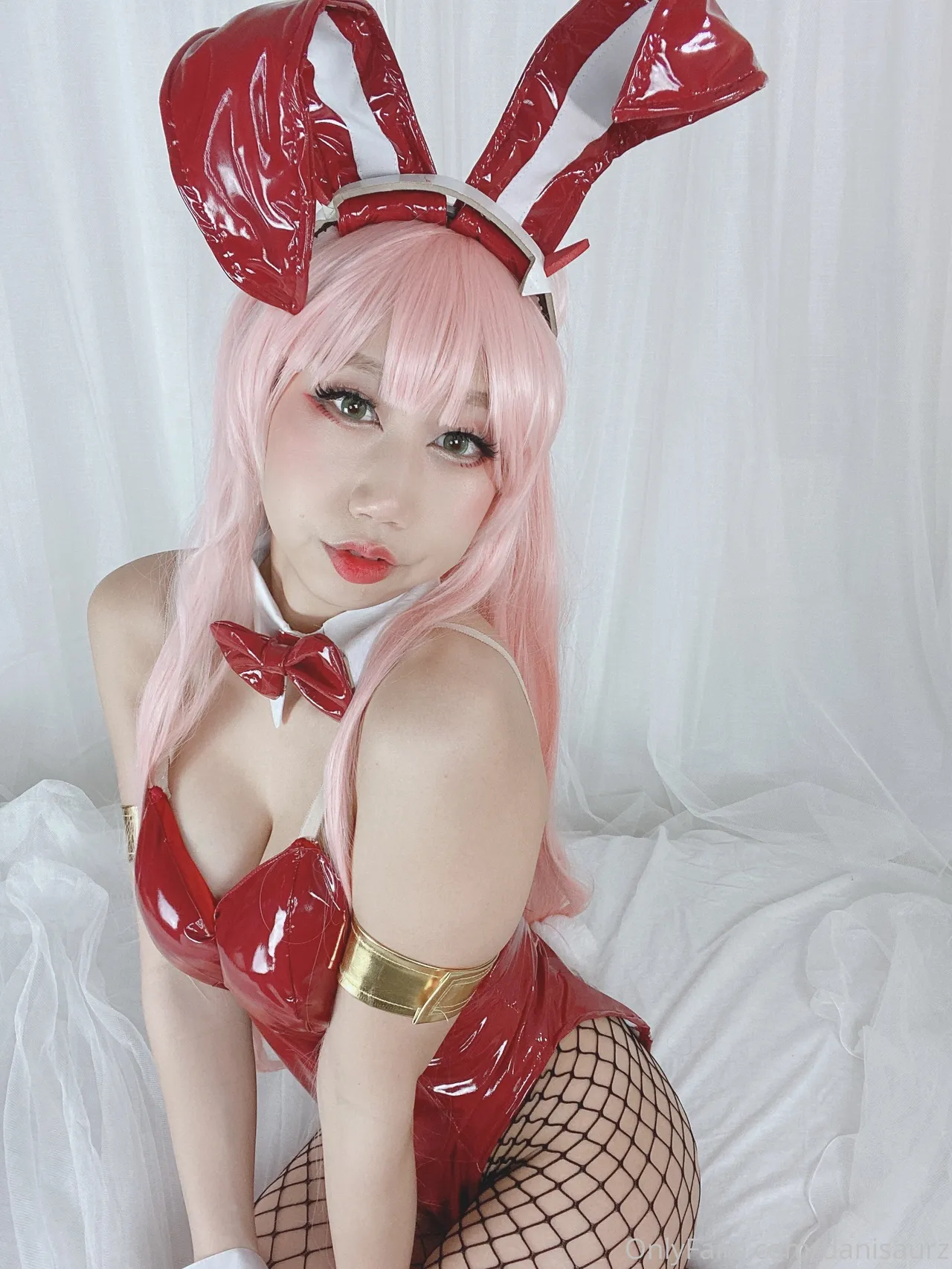 Danisaurz - Bunny Zero Two Danisaurz - Bunny Zero Two