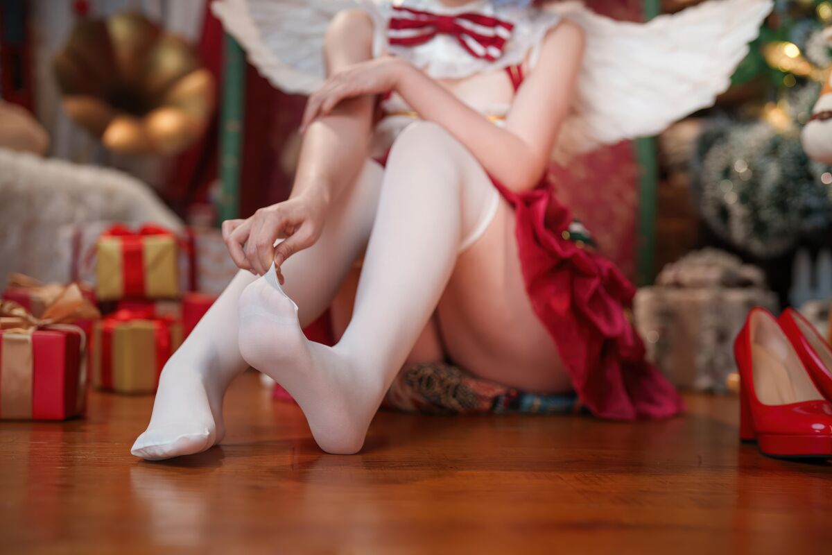 Coser@Seele MaiMai - Rem Christmas Story (64P) Coser@Seele MaiMai - Rem Christmas Story (64P)