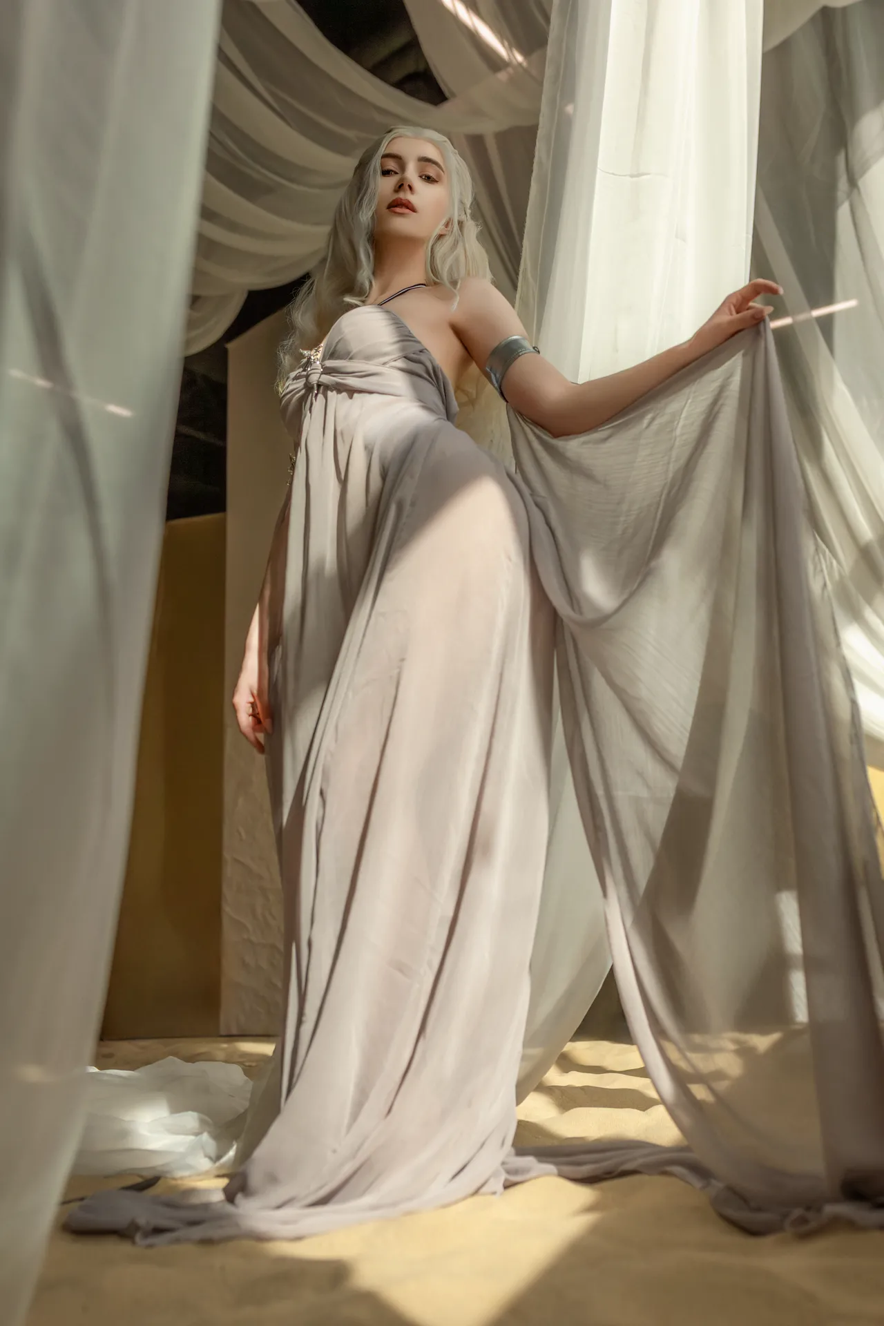 Mik Allen - Daenerys Mik Allen - Daenerys