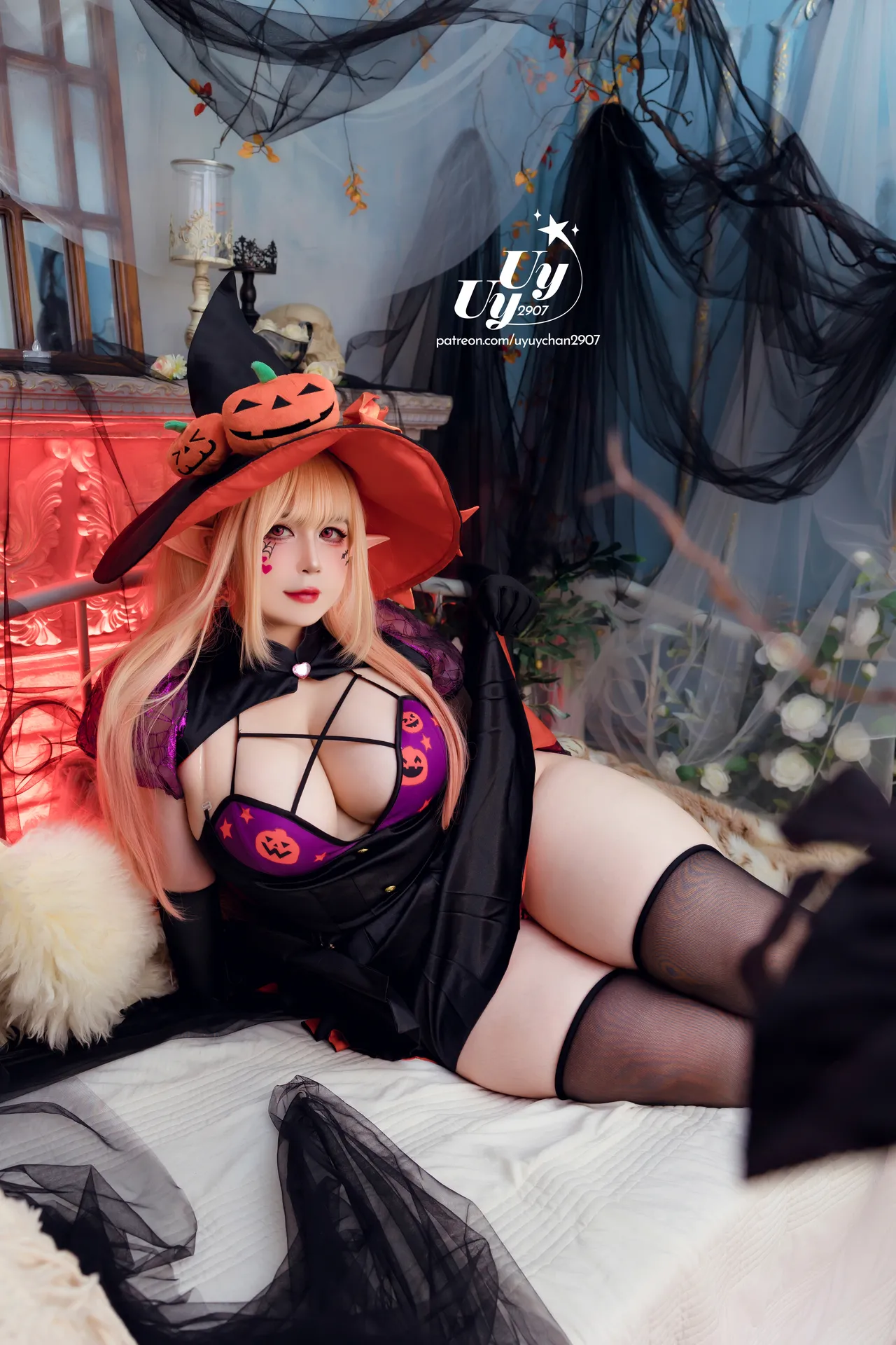 UyUy - Witch Marin UyUy - Witch Marin