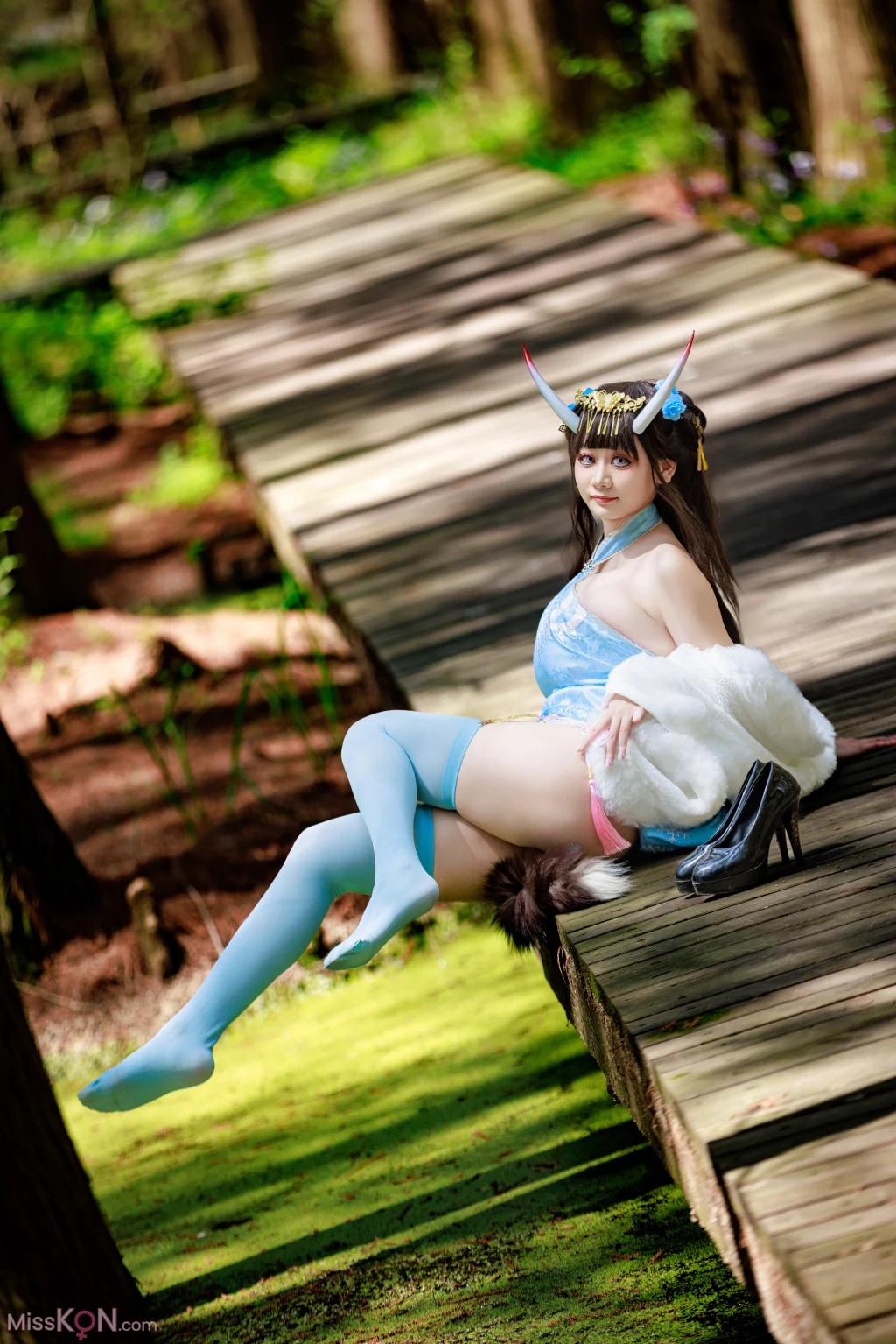 Coser@ Axue Xue: Noyo cheongsam (96 photos) Coser@ Axue Xue: Noyo cheongsam (96 photos)