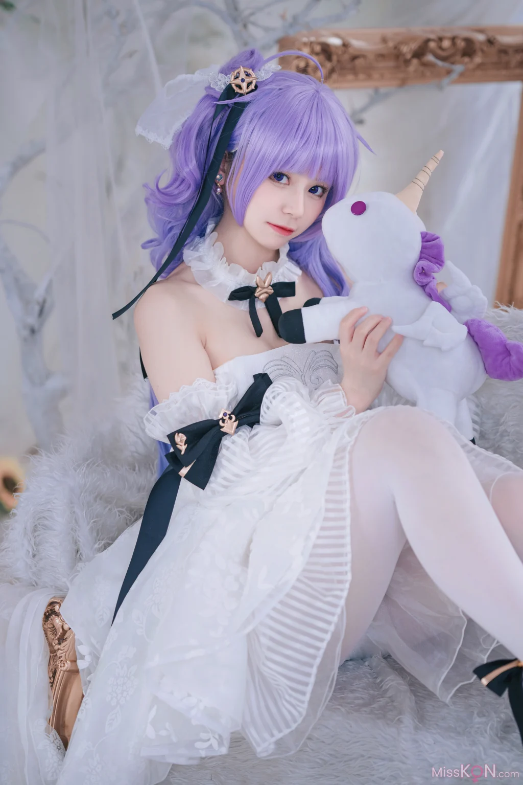 Coser@ Cats: Azur Route Unicorn Bride (23 photos) Coser@ Cats: Azur Route Unicorn Bride (23 photos)