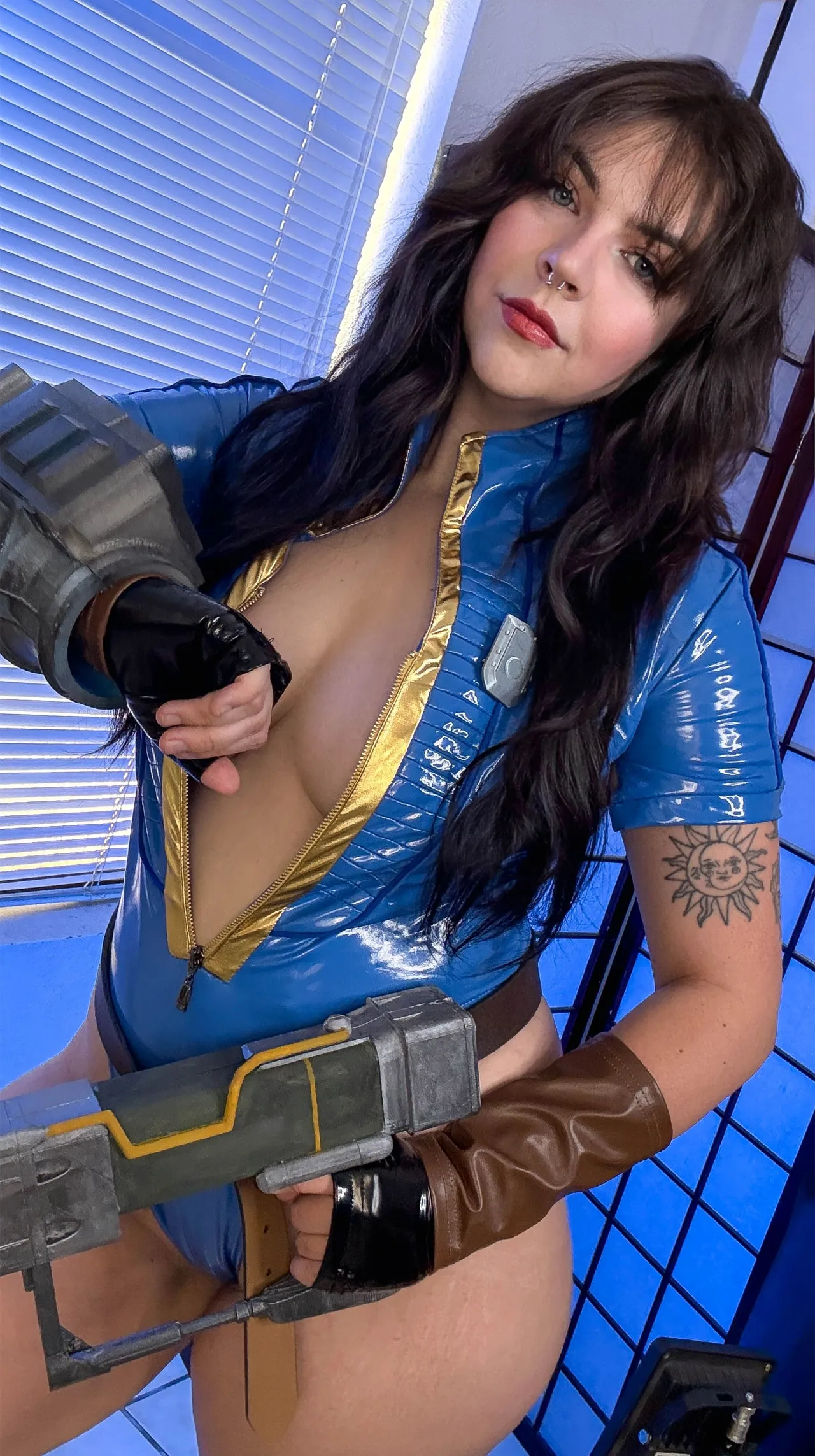 Alex Nova - Vault Dweller Alex Nova - Vault Dweller