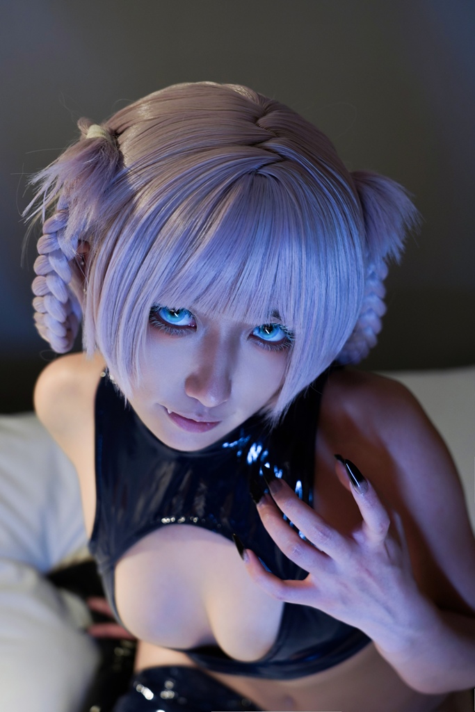 Walküre 絞肉姬 – Nazuna Nanakusa Walküre 絞肉姬 – Nazuna Nanakusa