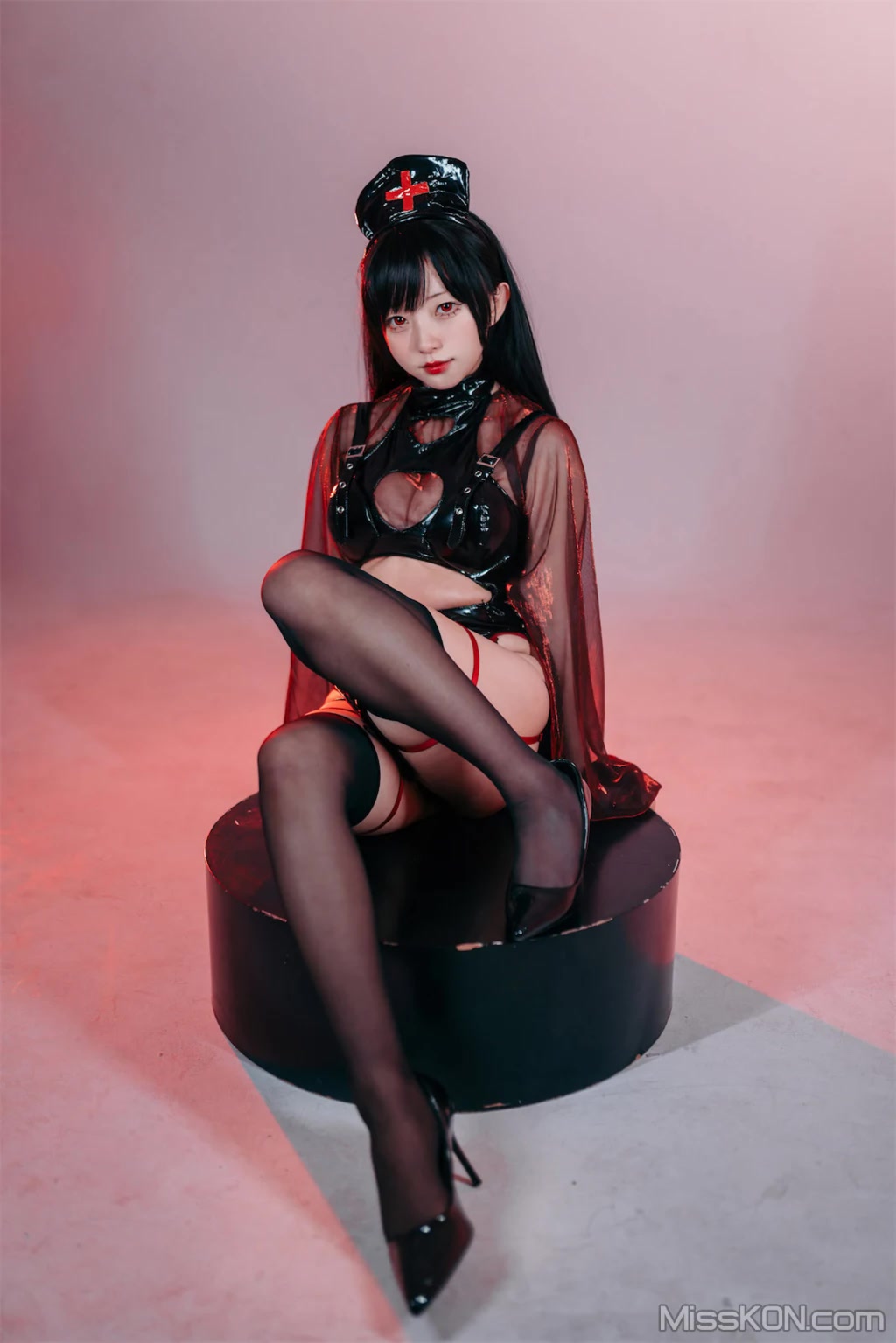 Coser@花铃: 猩红护士 (77 photos) Coser@花铃: 猩红护士 (77 photos)