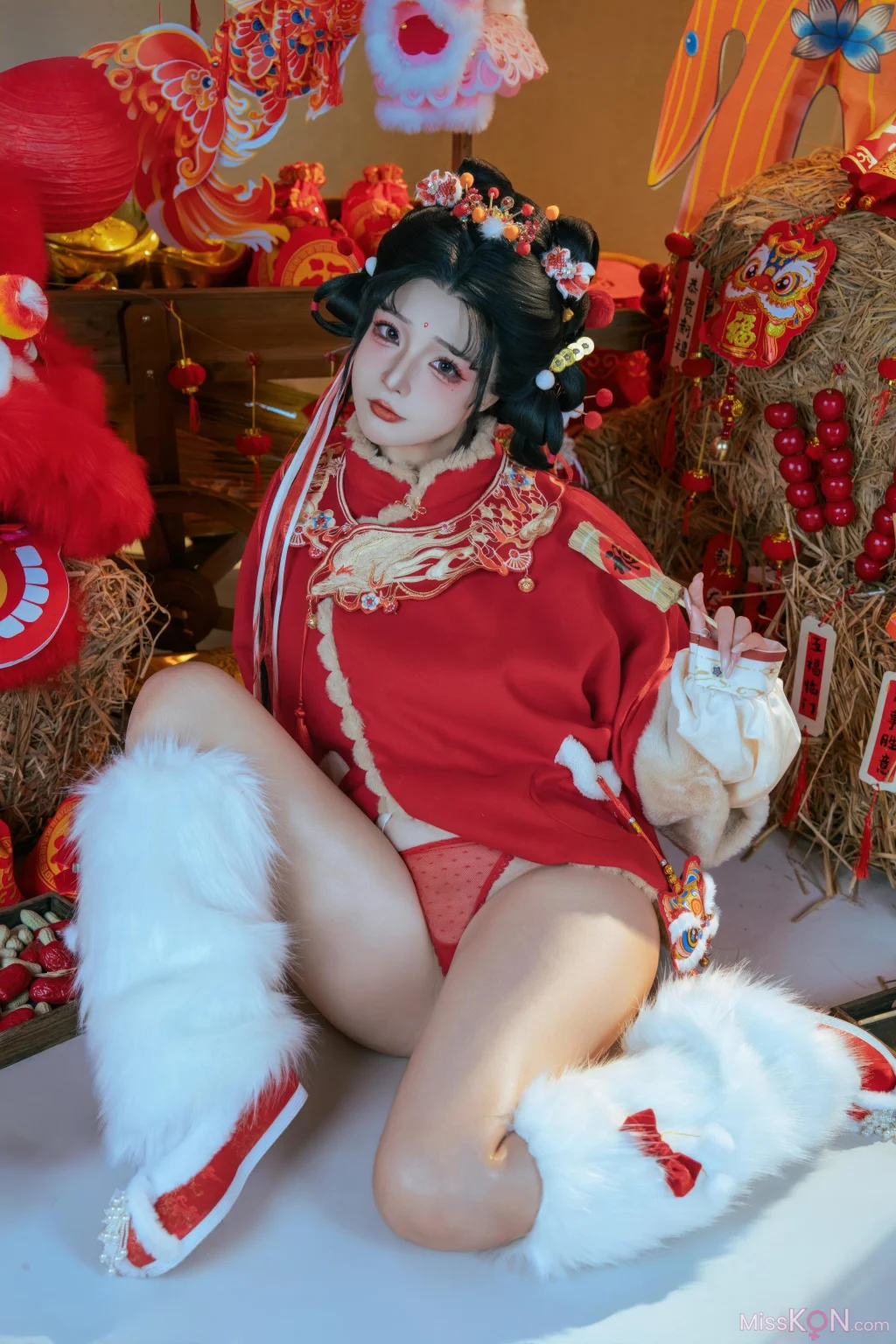 Coser@yuuhui Yuhui: 2026 Chinese New Year Special Lion Dance Girl (131 photos + 2 videos) Coser@yuuhui Yuhui: 2026 Chinese New Year Special Lion Dance Girl (131 photos + 2 videos)