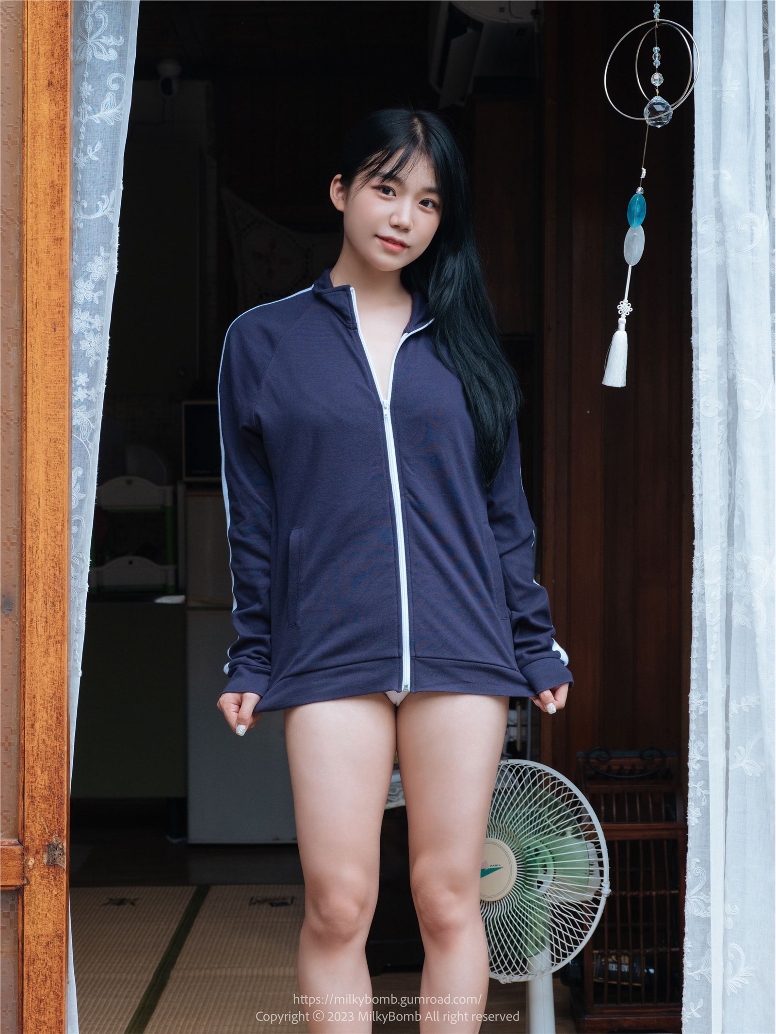 MilkyBomb - Yui Vol.002 - Tracksuit 1 MilkyBomb - Yui Vol.002 - Tracksuit 1