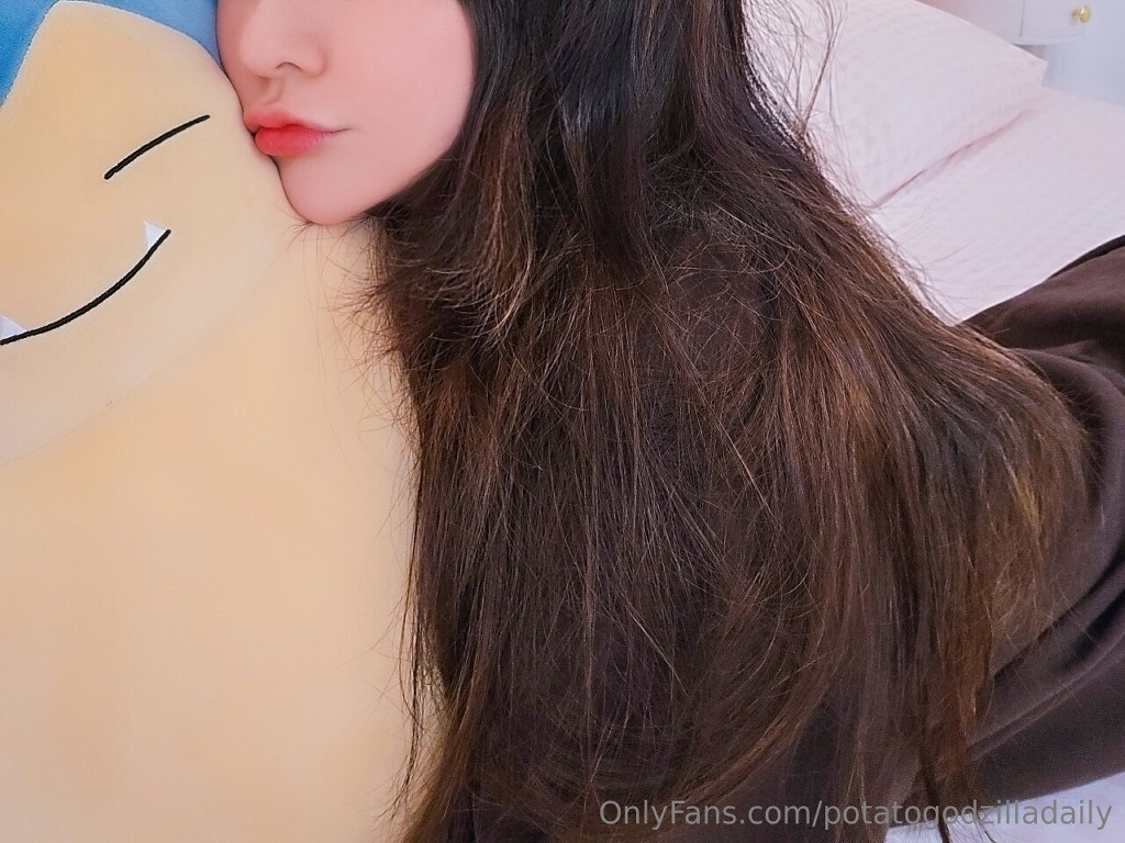 Potato Godzilla – OnlyFans Nude Jun 1-30, 2024 Potato Godzilla – OnlyFans Nude Jun 1-30, 2024