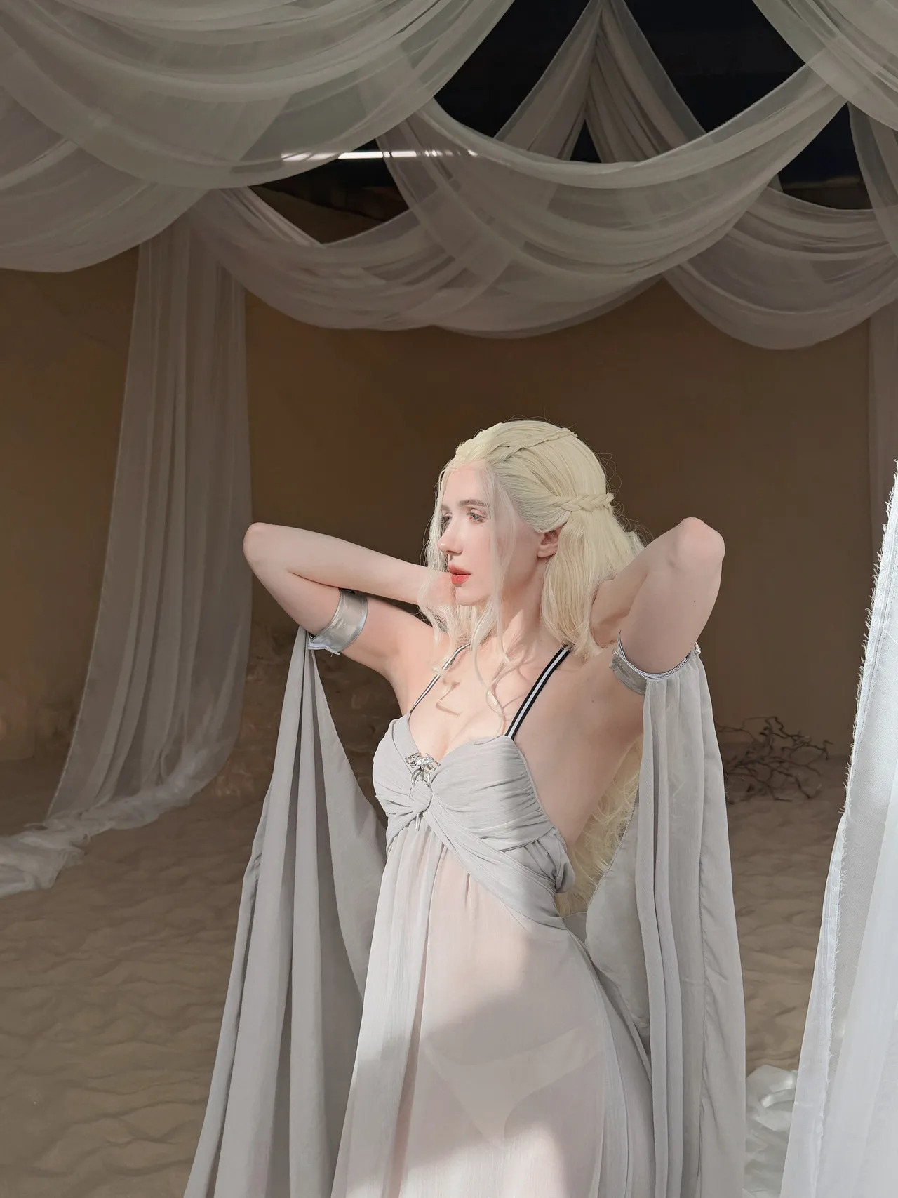 Mik Allen - Daenerys Mik Allen - Daenerys