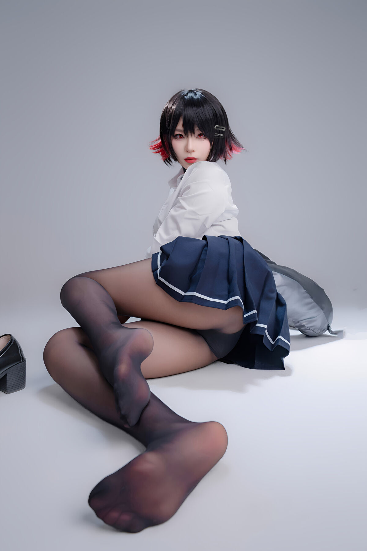 Coser@轩萧学姐 - 鲨鱼妹JK Part02 (51P) Coser@轩萧学姐 - 鲨鱼妹JK Part02 (51P)