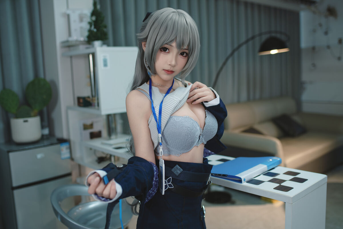 Coser@Bangni Bonnie - Bronya Honkai (88P - 7V) Coser@Bangni Bonnie - Bronya Honkai (88P - 7V)