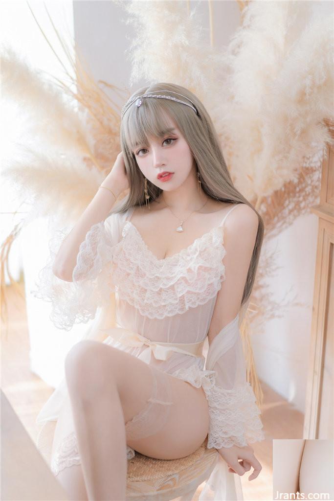 Coser@ Expired Mixian Meow Vol.129 Princess of Versailles (52P) Coser@ Expired Mixian Meow Vol.129 Princess of Versailles (52P)