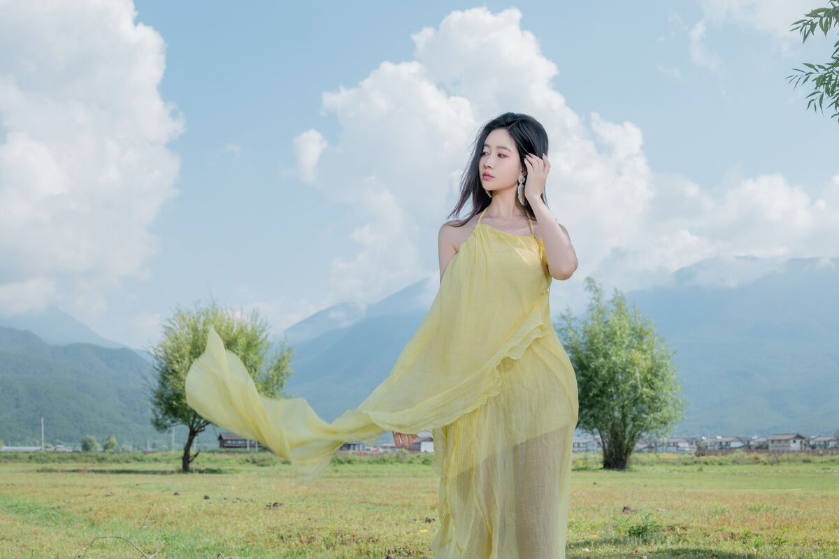 Coser@ Nnian - The Green Field (84P) Coser@ Nnian - The Green Field (84P)