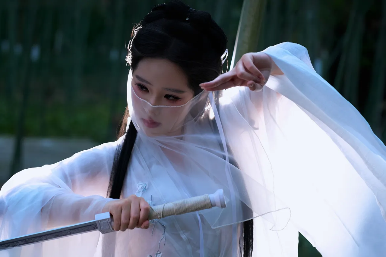 Titi Cosplay-小龙女 Titi Cosplay-小龙女