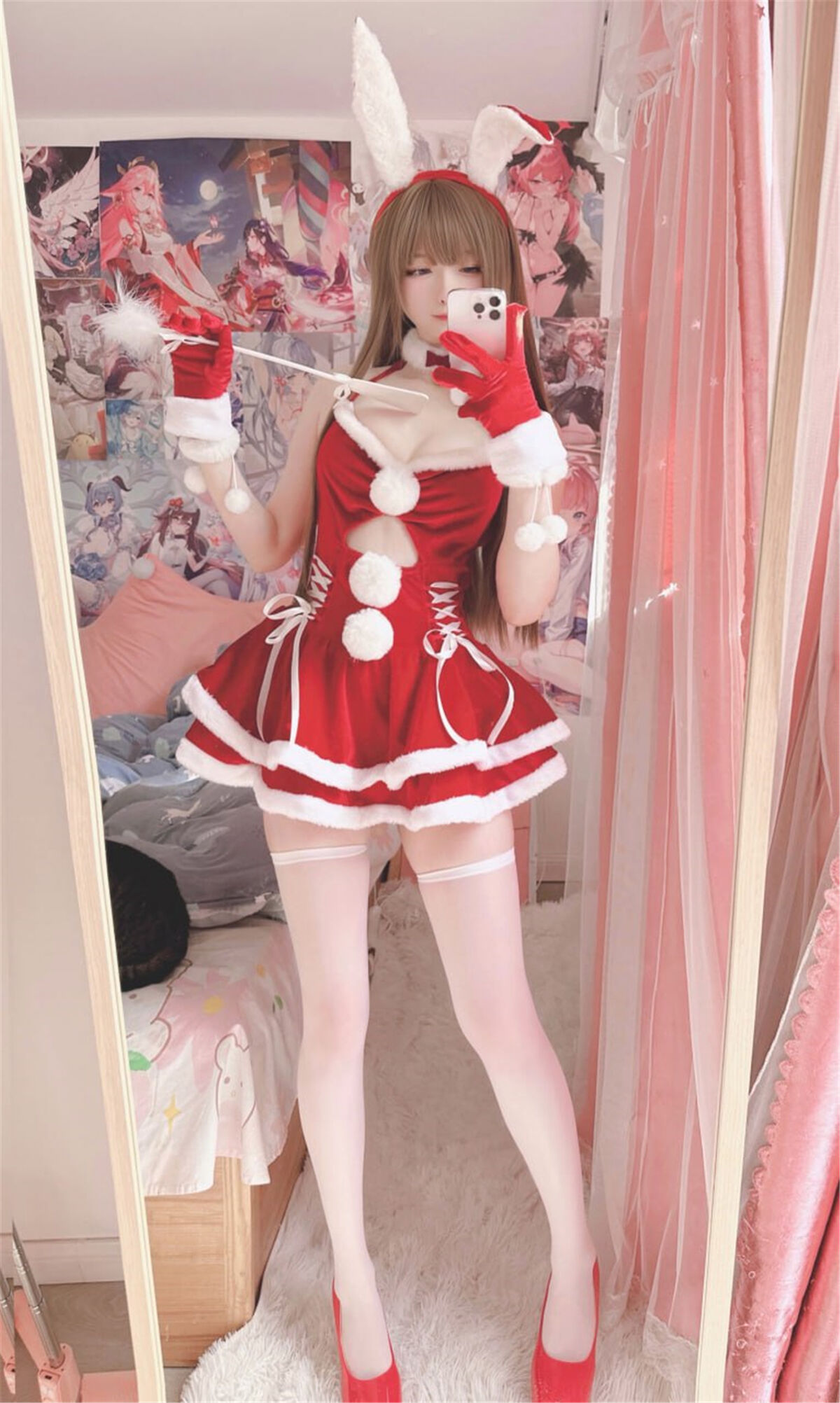 Coser@ Xi Dumb - Bunny Santa (19P - 2V) Coser@ Xi Dumb - Bunny Santa (19P - 2V)