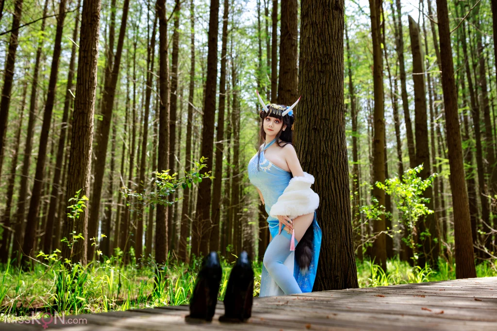Coser@ Axue Xue: Noyo cheongsam (96 photos) Coser@ Axue Xue: Noyo cheongsam (96 photos)