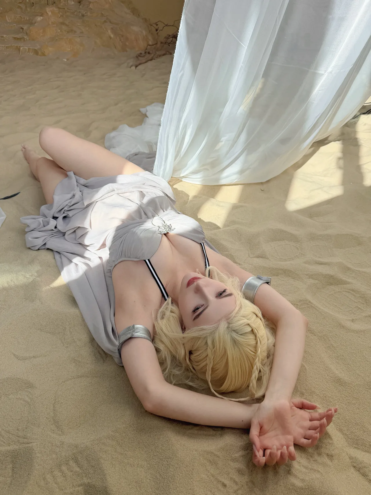 Mik Allen - Daenerys Mik Allen - Daenerys