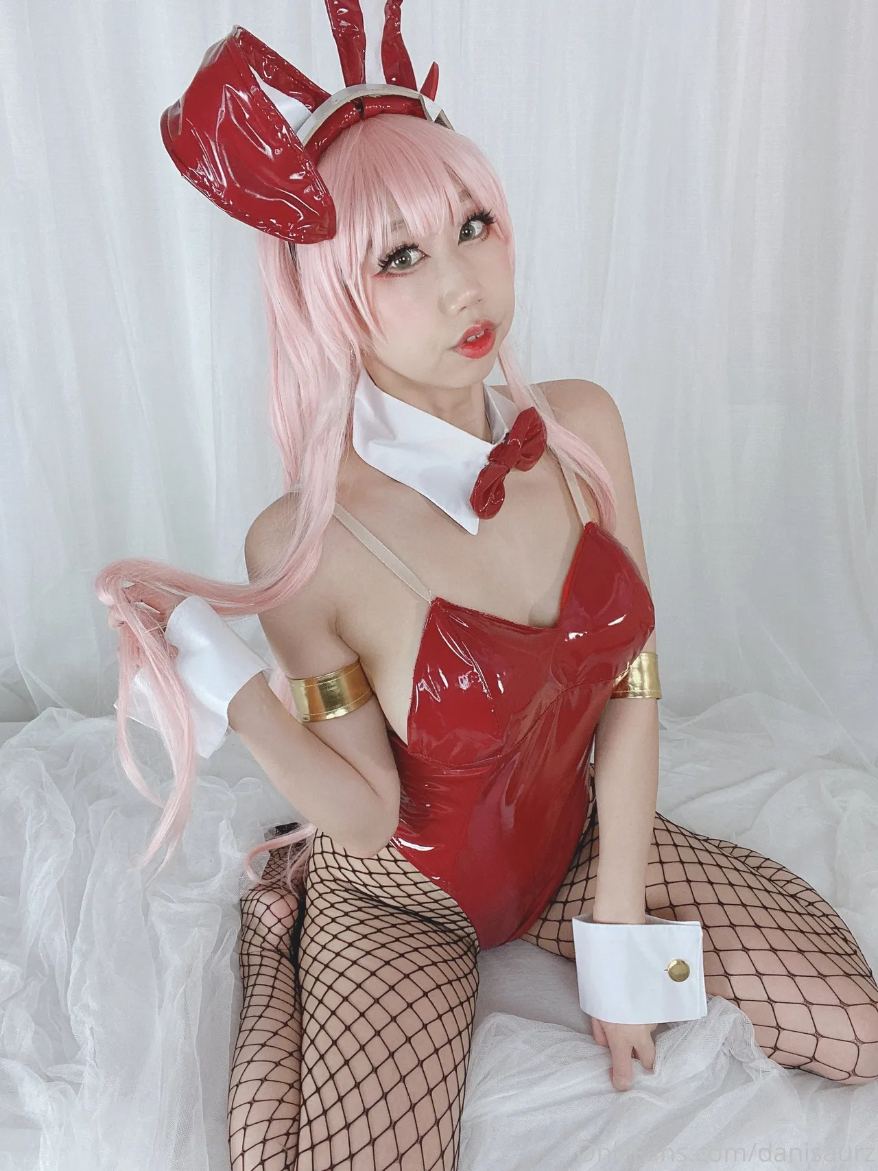 Danisaurz - Bunny Zero Two Danisaurz - Bunny Zero Two