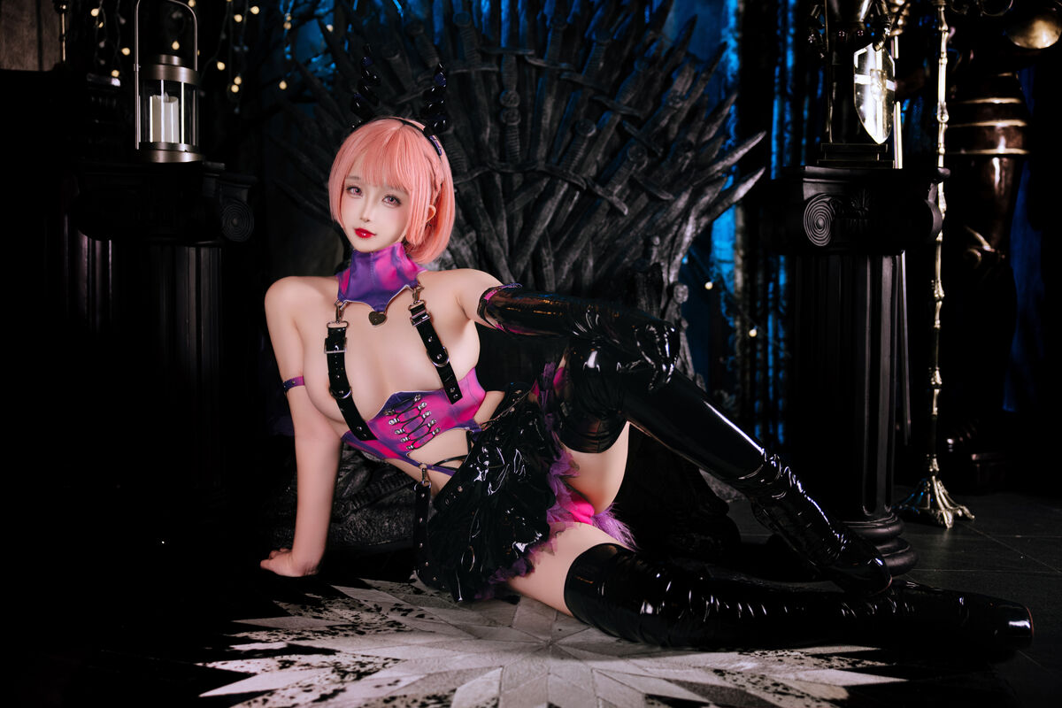 Coser@ Hinaji - New Succubus (54P) Coser@ Hinaji - New Succubus (54P)