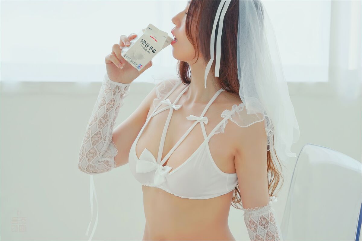 Usagi Vol.01 White Site Usagi Vol.01 White Site