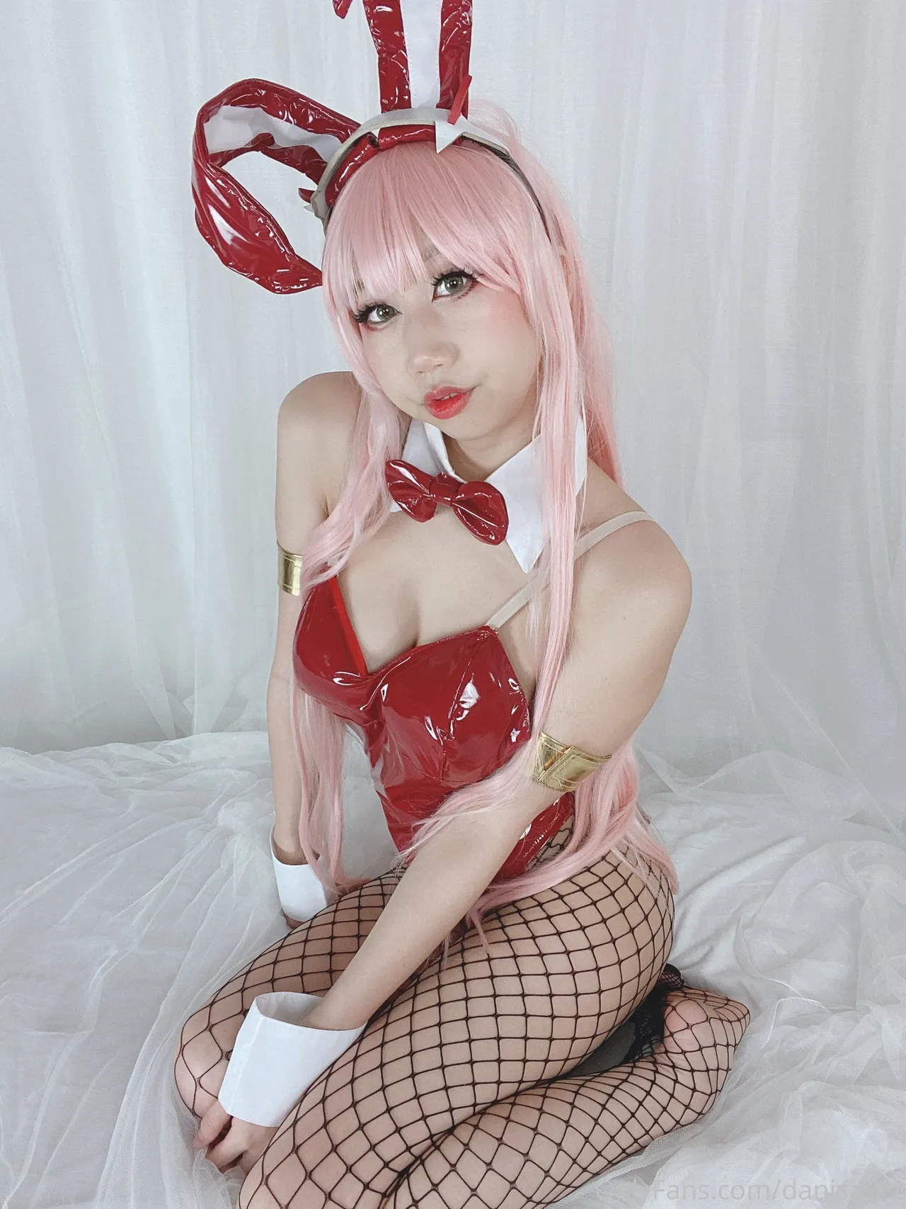 Danisaurz - Bunny Zero Two Danisaurz - Bunny Zero Two