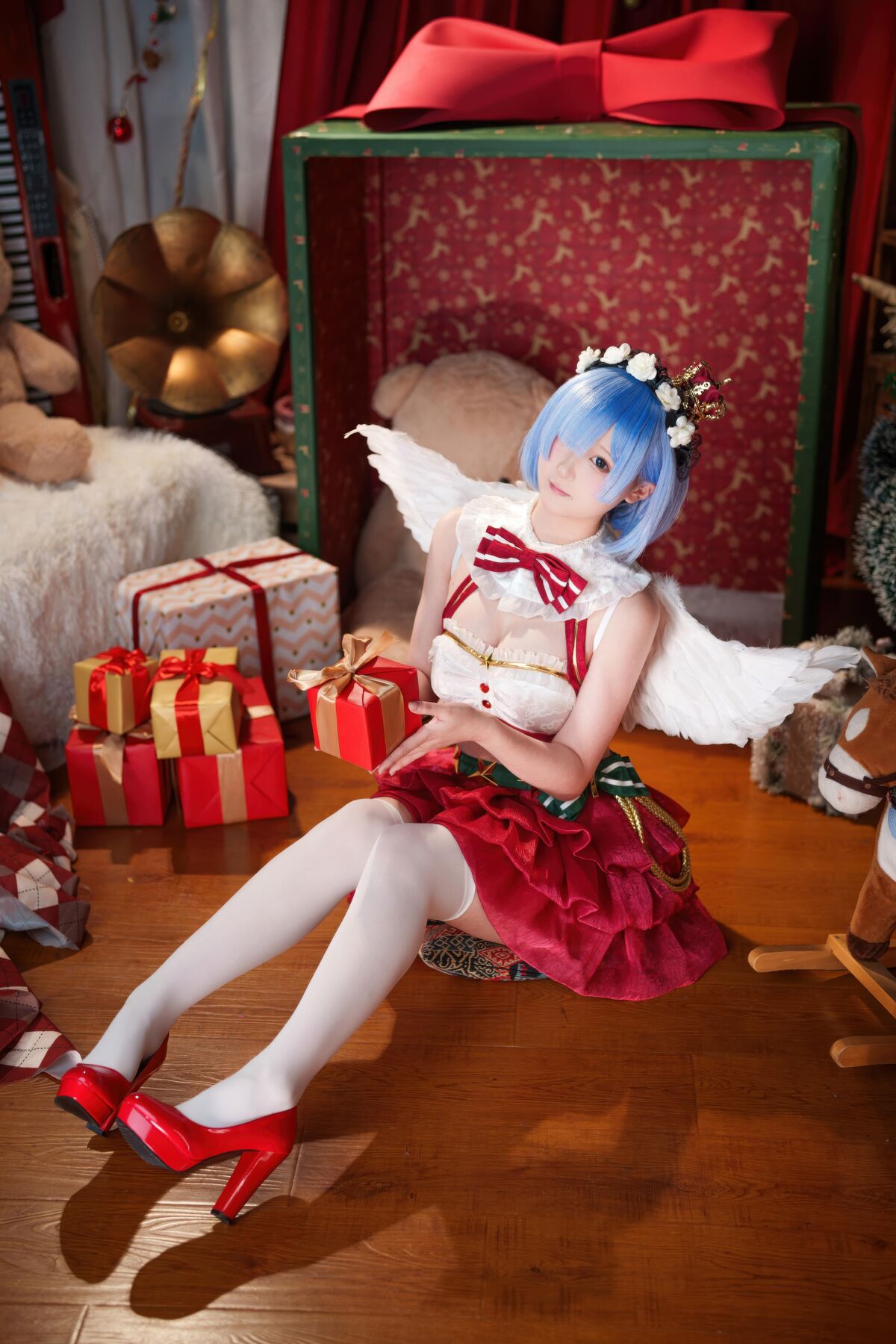 Coser@Seele MaiMai - Rem Christmas Story (64P) Coser@Seele MaiMai - Rem Christmas Story (64P)