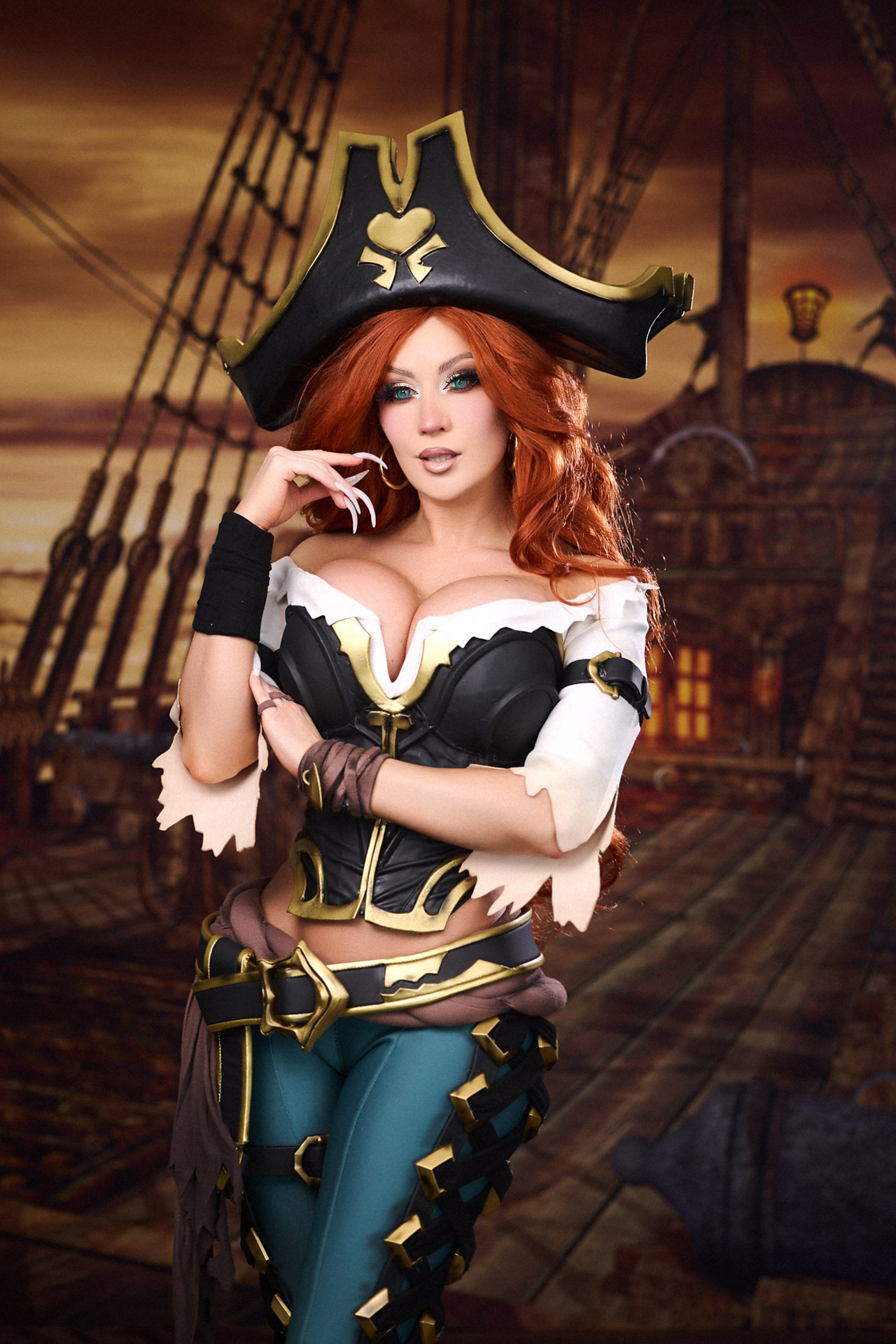 Kate Sarkissian - Miss Fortune 1 Kate Sarkissian - Miss Fortune 1